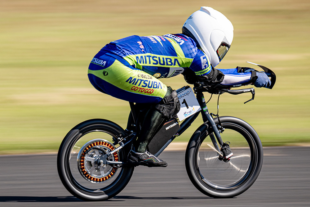 総合優勝した車両