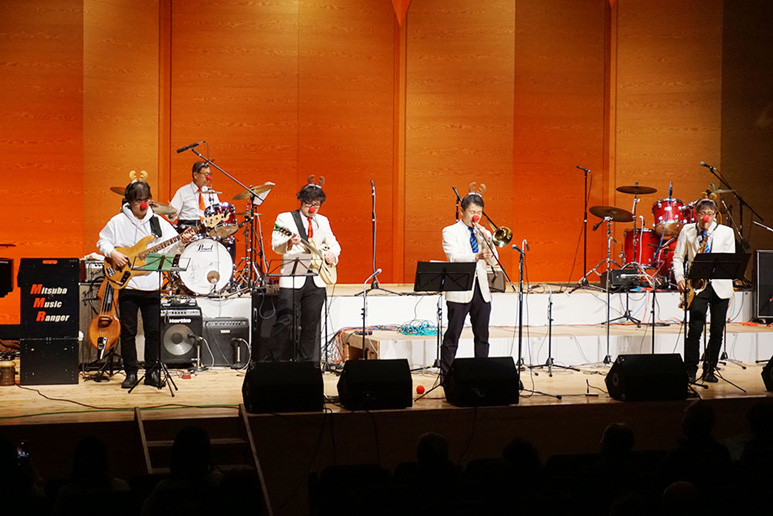 チャリティーコンサート